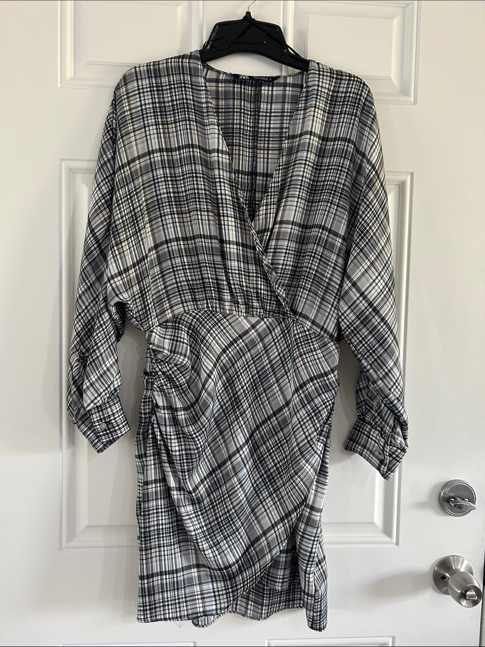 Plaid Wrap-Front Womens Sleepwear Dress in Black & White